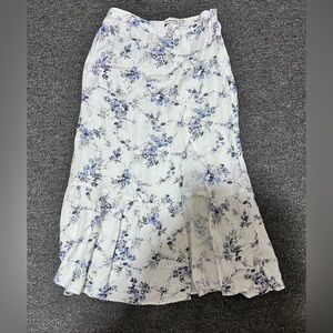 Abercrombie and Fitch white and navy floral midi skirt